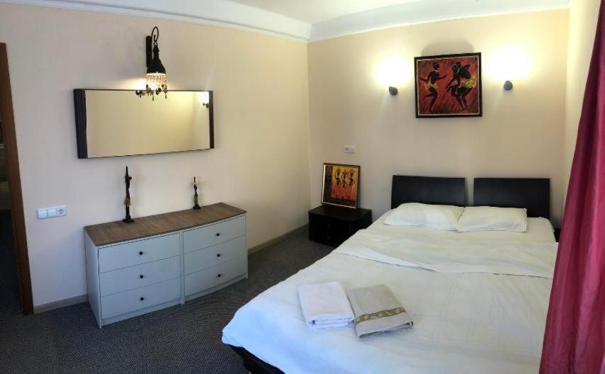Kyiv Apartment On Starokyivskaya Lane 5 Екстер'єр фото